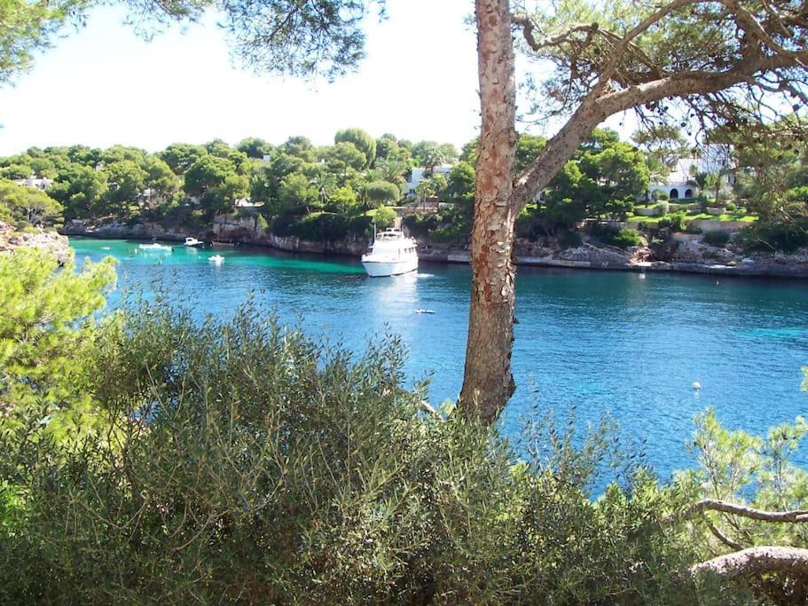 Waterfront Apartment 'Maria'. Pool. Wifi Santanyí Eksteriør bilde