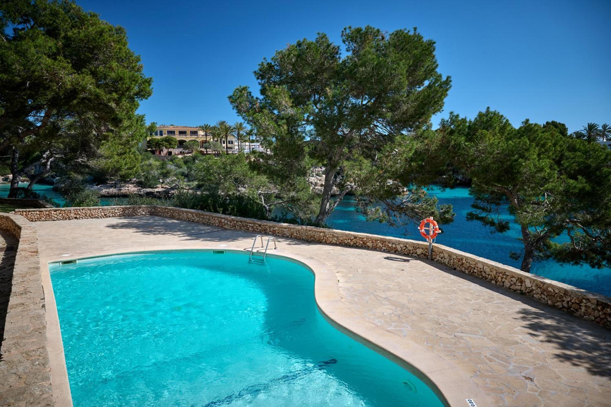 Waterfront Apartment 'Maria'. Pool. Wifi Santanyí Eksteriør bilde
